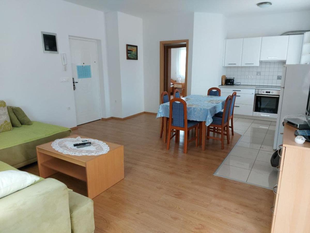 Ližnjan Bluegum Apartments מראה חיצוני תמונה