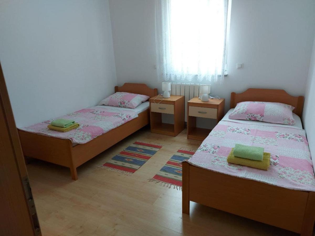 Ližnjan Bluegum Apartments מראה חיצוני תמונה