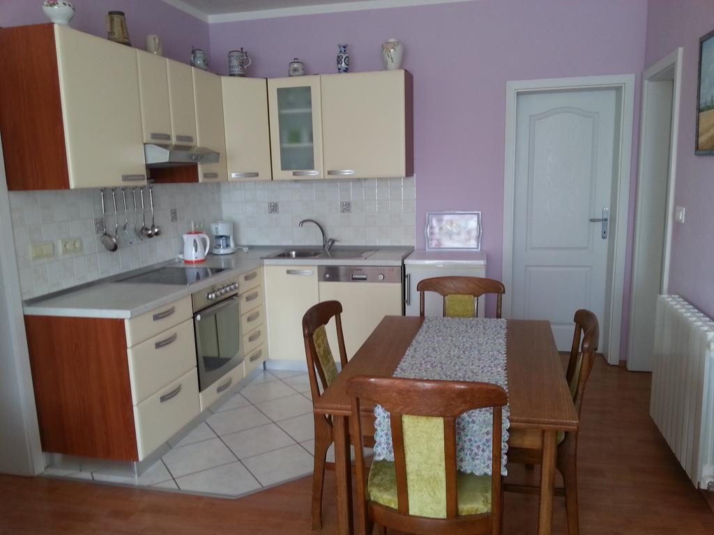 Ližnjan Bluegum Apartments חדר תמונה