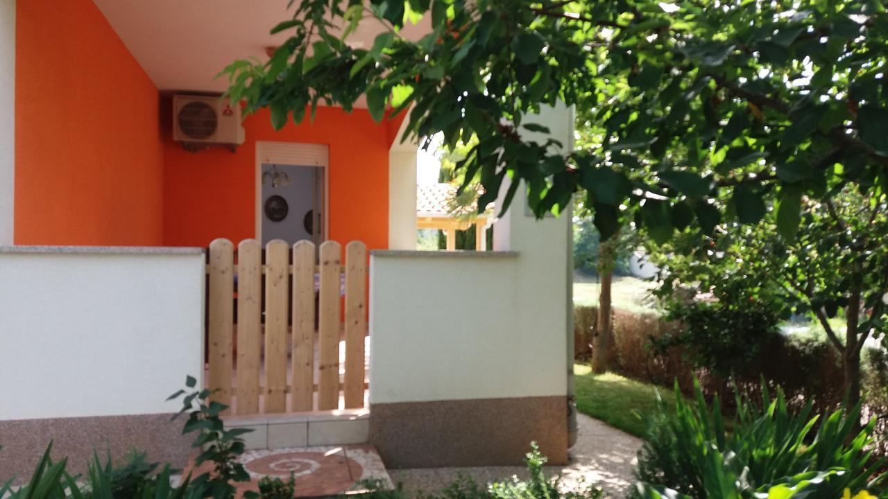 Ližnjan Bluegum Apartments מראה חיצוני תמונה